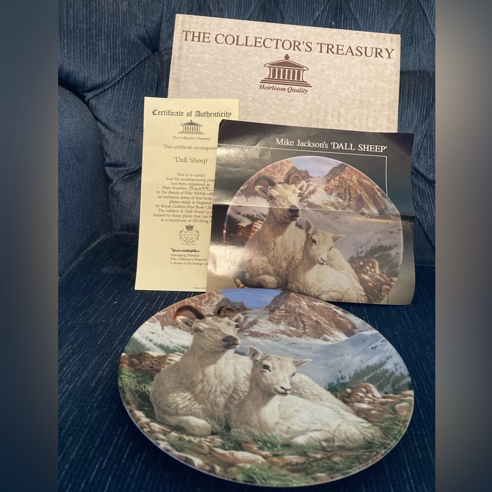 Dall sheep plate